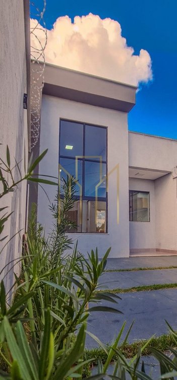 house em Rua Kátia Carolina Henrique, Shopping Park - Uberlândia - MG