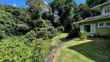 house em Rodovia BR-040, Araras - Petrópolis - RJ