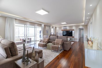 apartment em Rua Doutor Ferreira Lopes, Vila Sofia - São Paulo - SP