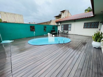 house em Rua Dom Wilsom Laus Schmidt, Córrego Grande - Florianópolis - SC