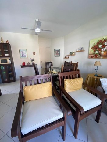 apartment em Rua Madre Maria Vilac, Canasvieiras - Florianópolis - SC