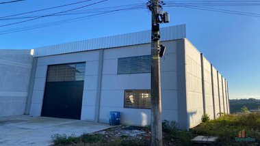 industrial em Balduino Garcia, Nossa Senhora das Graças - Caxias do Sul - RS