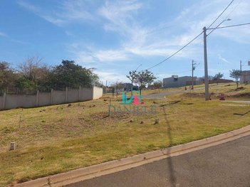 land_lot em Rua José Maria Paixão, Parque Laranjeiras - Araraquara - SP