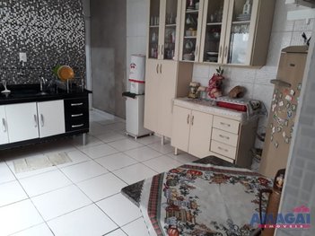 house em Rua dos Ibiscos, Parque Santo Antônio - Jacareí - SP