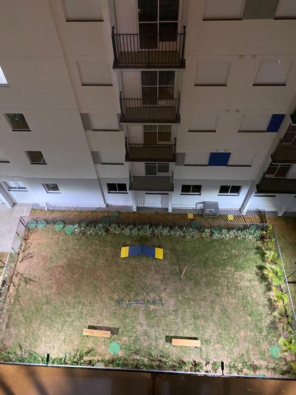 img2