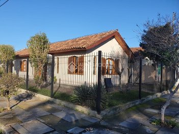 house em Avenida Nestor de Moura Jardim, Coronel Nassuca - Guaíba - RS