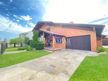 house em Rua Ibirapuitã, Centro - Xangri-Lá - RS