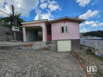 house em Rua Olivio Tesser, Santa Marta - Bento Gonçalves - RS