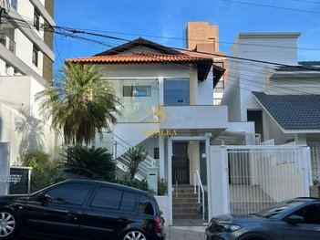 house em Rua Ângelo La Porta, Centro - Florianópolis - SC