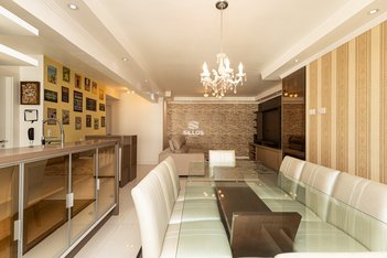 apartment em Rua Romédio Dorigo, Água Verde - Curitiba - PR