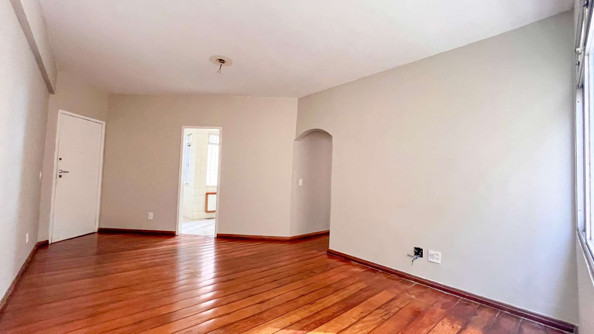 Apartamento com 2 quartos — Santo Antônio, Belo Horizonte