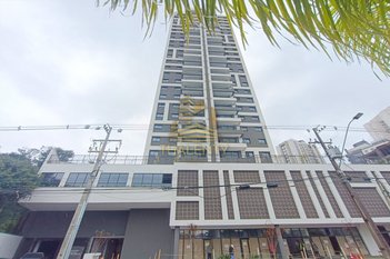 apartment em Avenida Presidente Affonso Camargo, Cristo Rei - Curitiba - PR