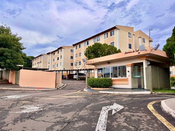 apartment em Rua Mário Oncken, Jardim América - Londrina - PR