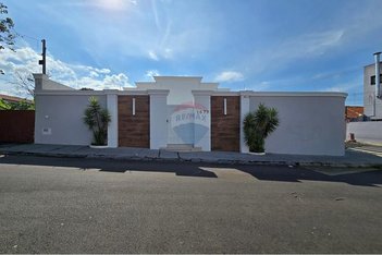 house em Rua Maria Joana Félix Diniz, Vila Santa Clara - Botucatu - SP