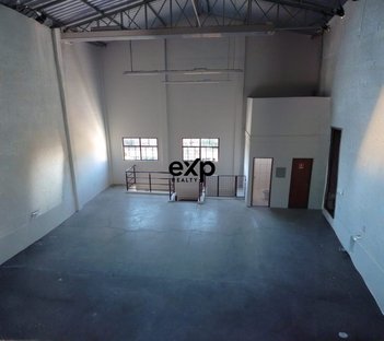 industrial em Rua Paulo Emanuel de Almeida, Parque dos Eucaliptos - Sorocaba - SP