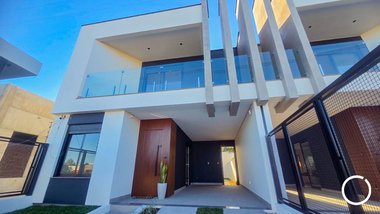 house em Avenida Evaldo Behr, Camobi - Santa Maria - RS