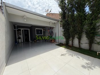 house em Rua Pioneiro José Chiarato, Jardim Oriental - Sarandi - PR