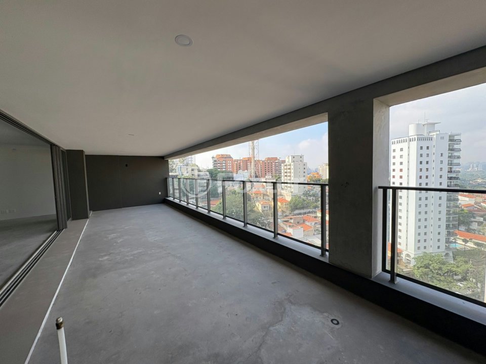 WhatsApp Image 2025-10-22 at 13.57.57.jpeg