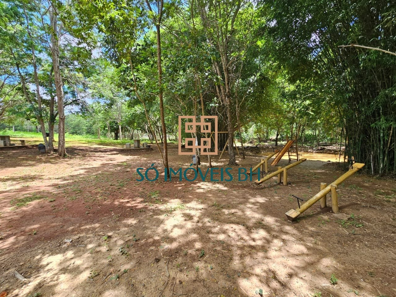 9742e048-a24f-403f-8133-2e3169a229e5