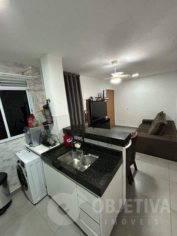 apartment em Rua João Rodrigues de Castro, Jardim Patrícia - Uberlândia - MG