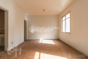apartment em Rua General Vitorino, Centro Histórico - Porto Alegre - RS