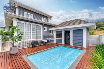 house em Rua Silvano Cândido da Silva Sênior, Ponta Aguda - Blumenau - SC