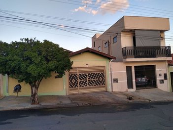 house em Rua Maria de Lourdes Rocha Stolf, Vila Sônia - Piracicaba - SP
