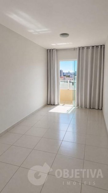 apartment em Rua Alfredo Tormin, Santa Mônica - Uberlândia - MG