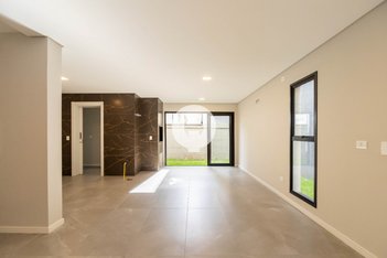 house em Rua Irma Schreiner Maran, Santa Cândida - Curitiba - PR