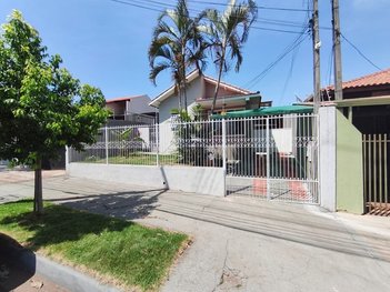 house em Rua Dionísio Kloster Sampaio, Shangri-lá - Londrina - PR