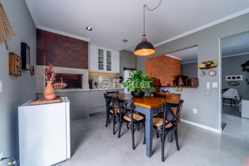 apartment em Avenida João Wallig, Passo da Areia - Porto Alegre - RS