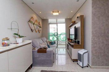 apartment em Avenida Celso Garcia, Tatuapé - São Paulo - SP