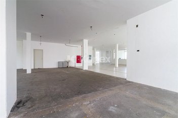 commercial_property em Avenida Antônio Munhoz Bonilha, Vila Palmeiras - São Paulo - SP
