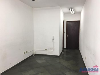 office em Rua Antônio Afonso, Centro - Jacareí - SP