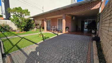 house em Rua 700, Centro - Balneário Camboriú - SC