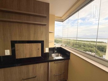 apartment em Avenida Governador Jorge Lacerda, Costeira do Pirajubaé - Florianópolis - SC