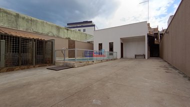 house em Rua Dezoito, Sarzedo - Sarzedo - MG