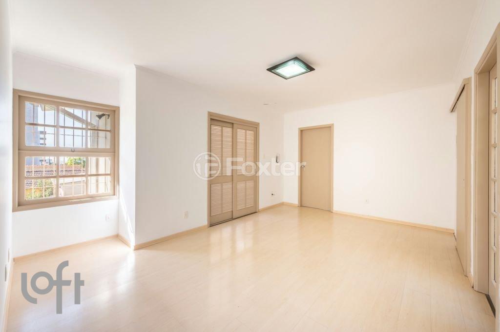 11-Rua Fernando Abbott, 800 (Altamir Santos).jpg