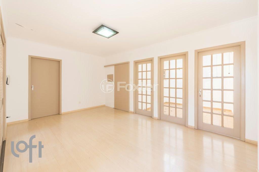 10-Rua Fernando Abbott, 800 (Altamir Santos).jpg