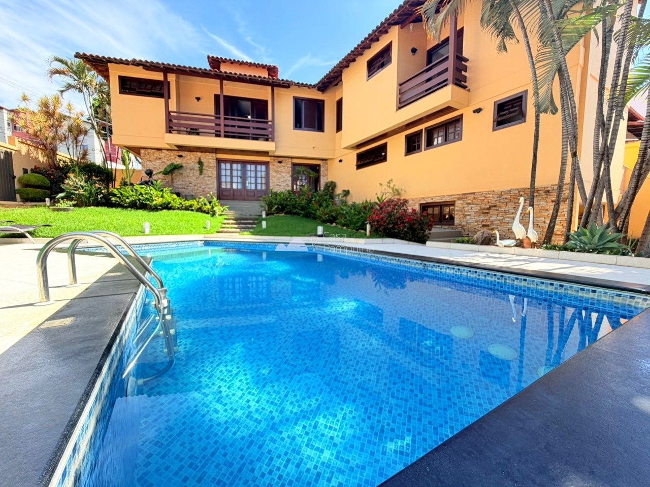 Casa com 4 quartos — Santa Amélia, Belo Horizonte