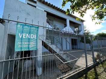 house em Rua Treze de Maio, Centro - Santiago - RS