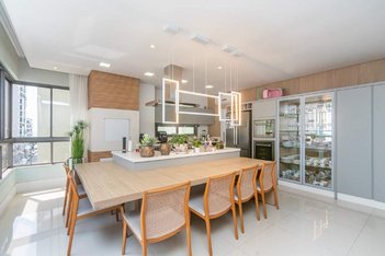 apartment em Rua 305, Meia Praia - Itapema - SC