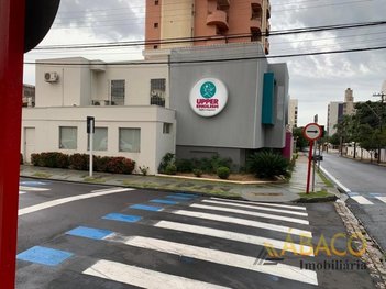 commercial_building em Rua Vinte e Oito de Setembro, Centro - São Carlos - SP