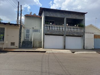 house em Rua Arthur Franchini, Vila Rezende - Franca - SP