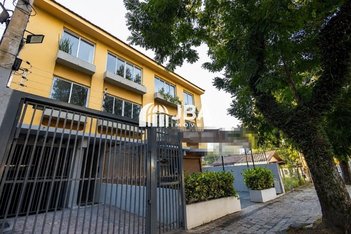 apartment em Rua Castro, Água Verde - Curitiba - PR