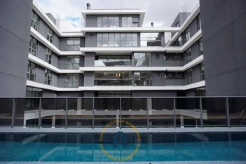 apartment em Rua Valdivia, Hugo Lange - Curitiba - PR