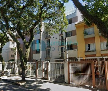 apartment em Rua Castro, Água Verde - Curitiba - PR