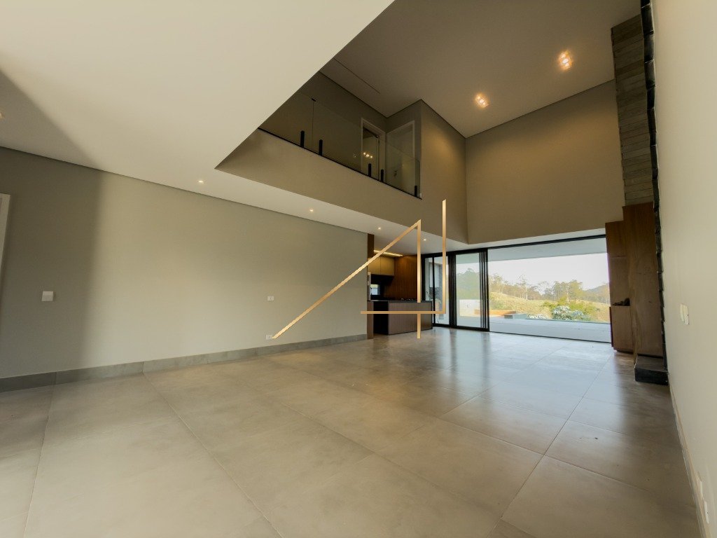 10 sala principal esquerda