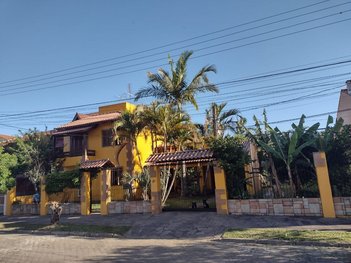 house em Rodolpho Espinoza, Hípica - Porto Alegre - RS
