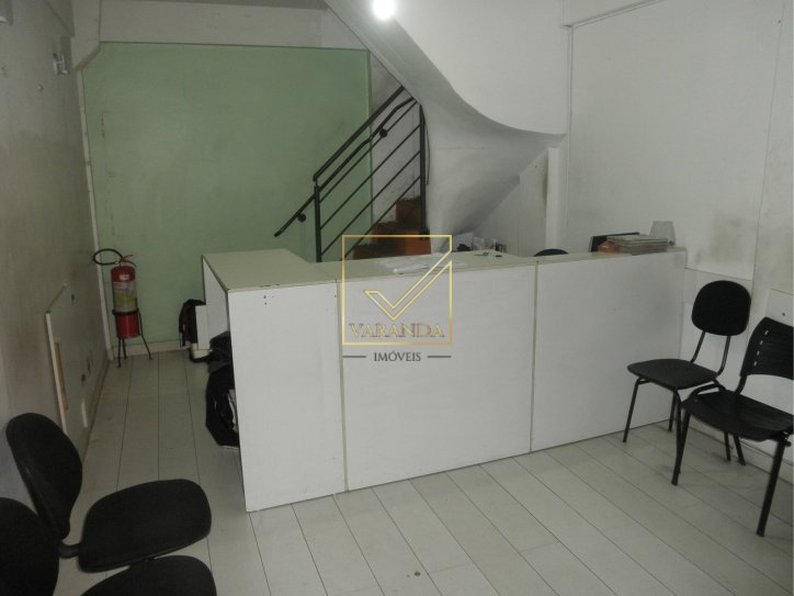 Loja em galeria no bairro Floresta